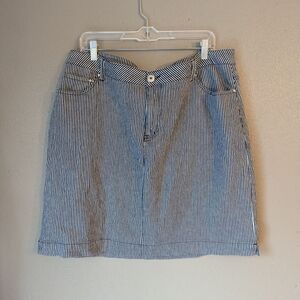 CJ Banks Navy and White Striped A-Line Skirt With Sewn In Shorts 18w